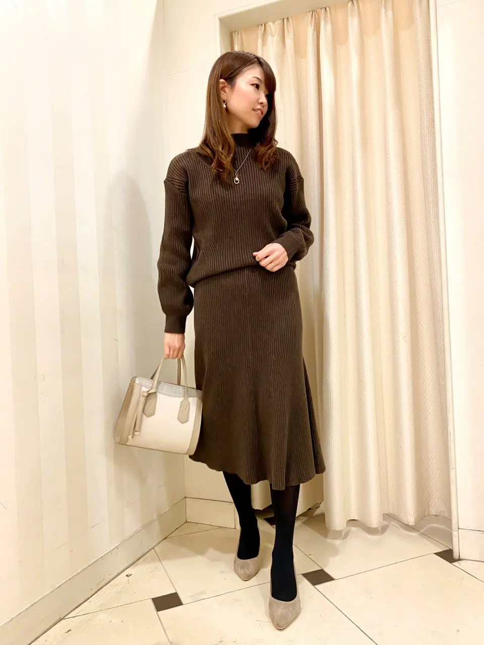 ANY SIS 金井 コーディネート画像