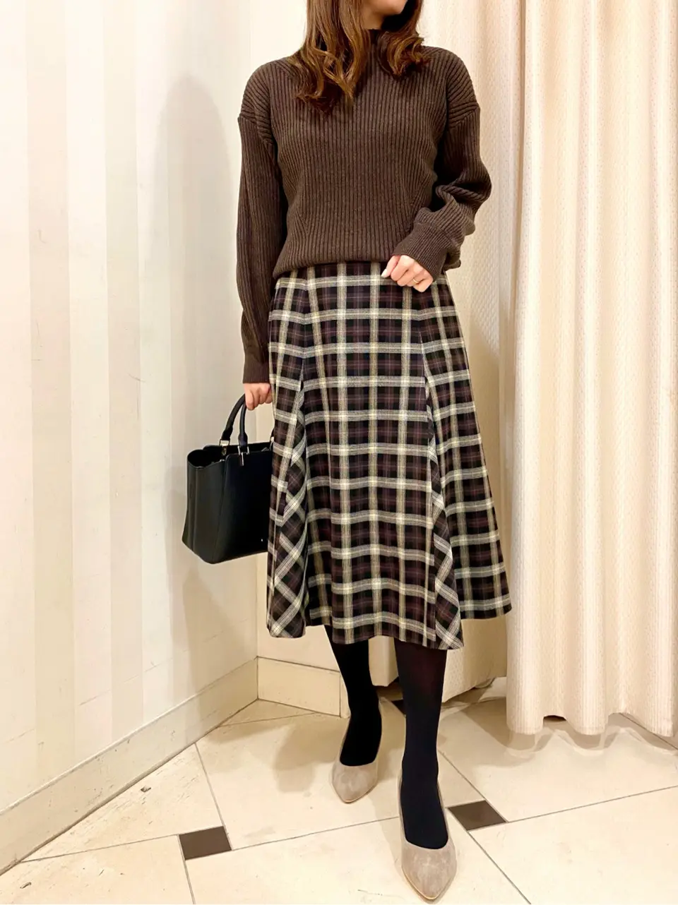 ANY SIS 金井 コーディネート画像