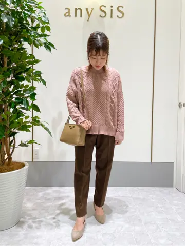 ANY SIS スタッフ コーディネート画像