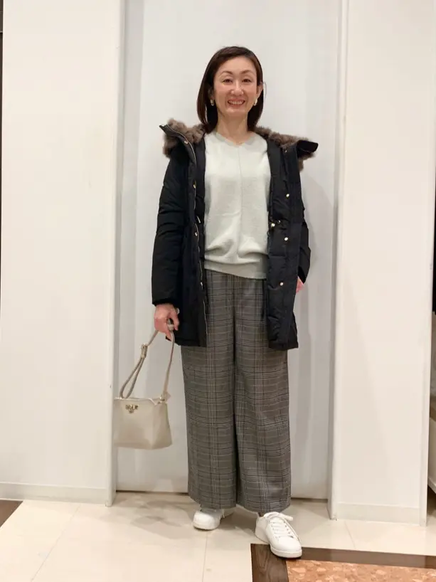 ANY SIS スタッフ コーディネート画像