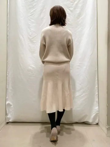 ANY SIS 濱野 コーディネート画像