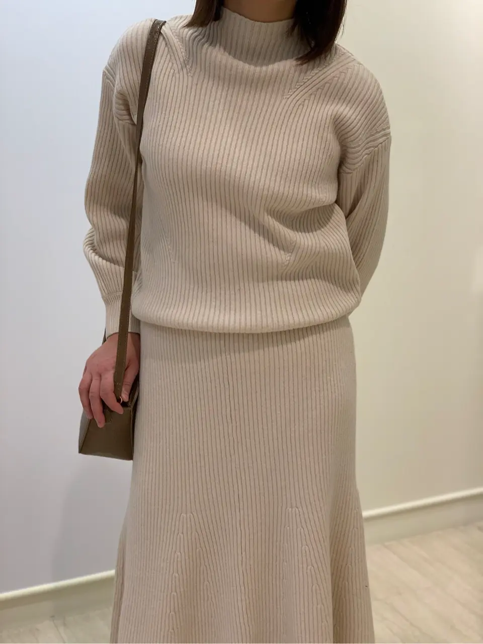 ANY SIS 塩田 コーディネート画像