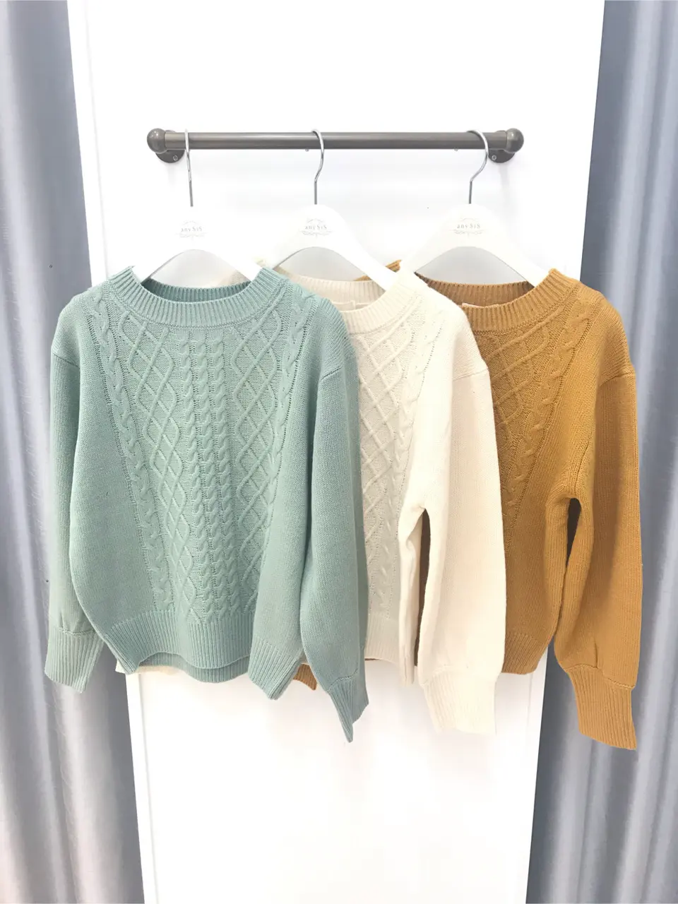 ANY SIS 古田(足立) コーディネート画像