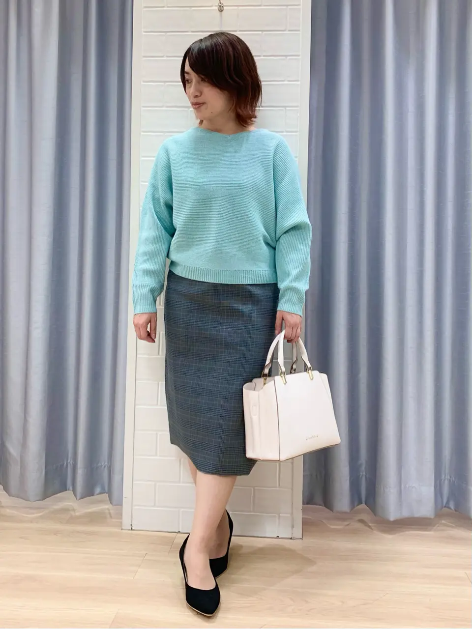 ANY SIS 丸岡 コーディネート画像