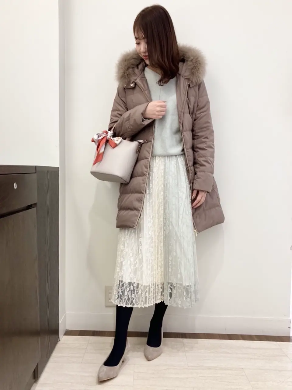 ANY SIS スタッフ コーディネート画像