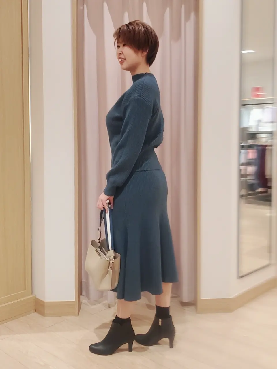 ANY SIS 岩田 コーディネート画像