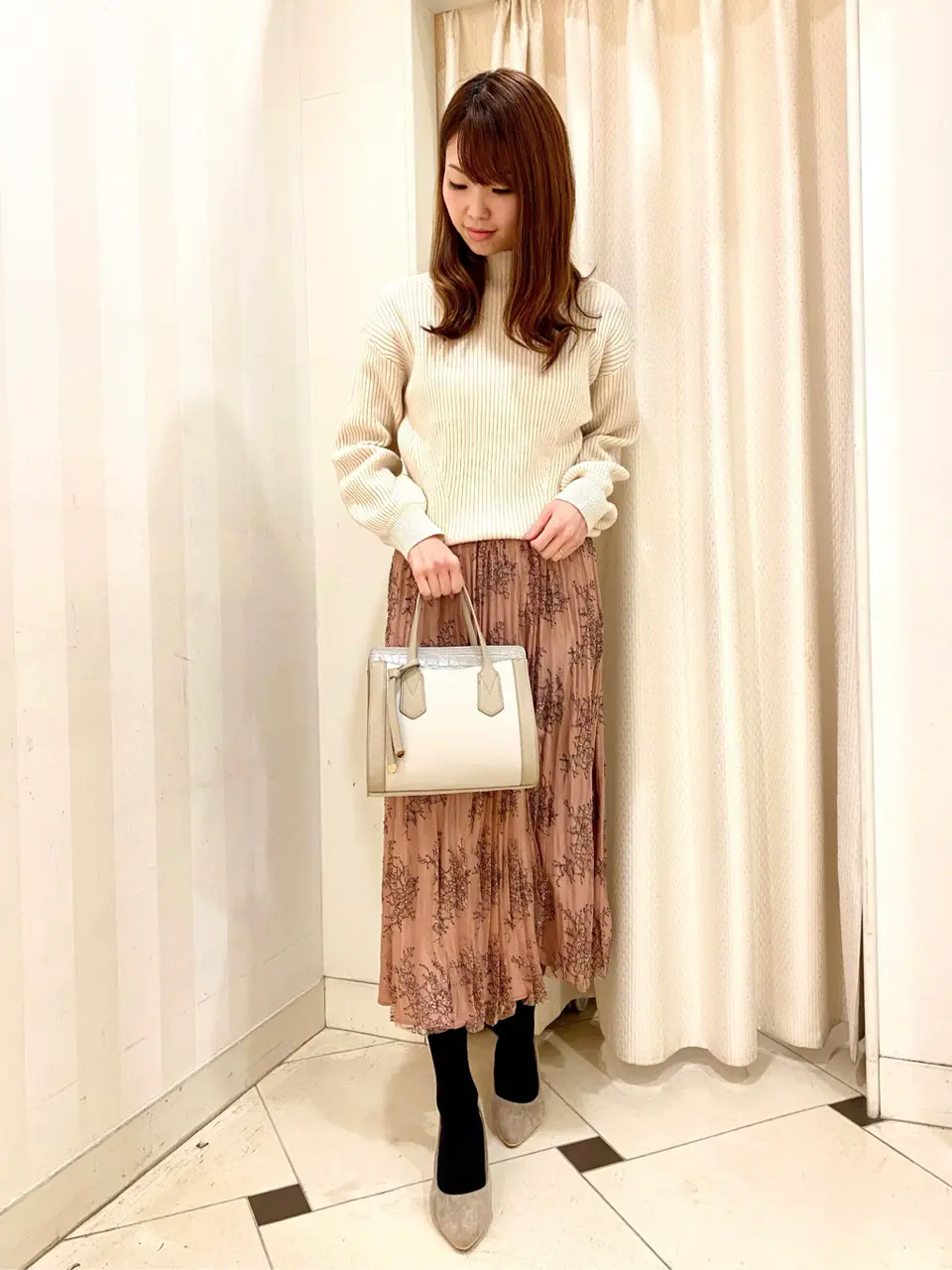 ANY SIS 金井 コーディネート画像