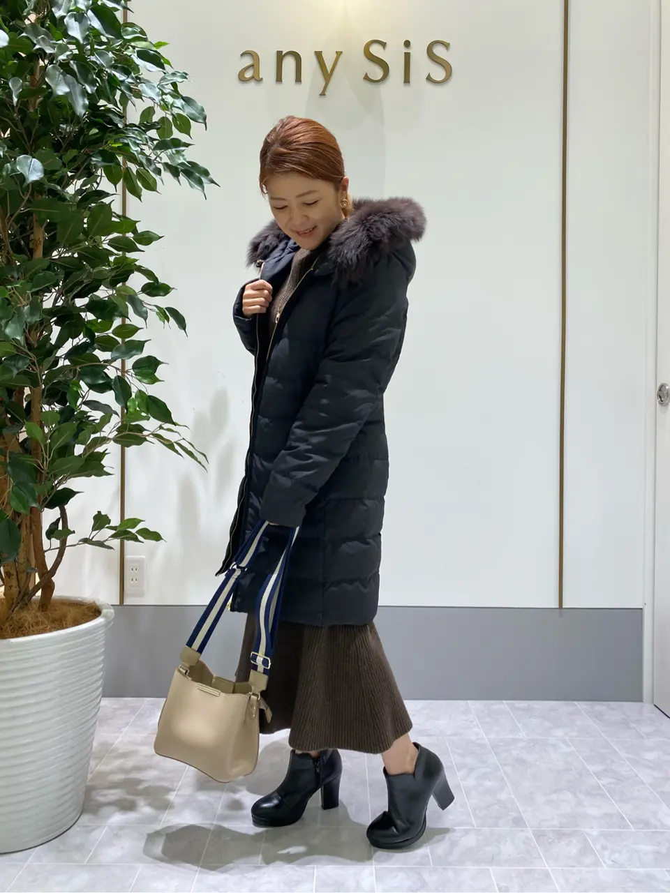 ANY SIS スタッフ コーディネート画像