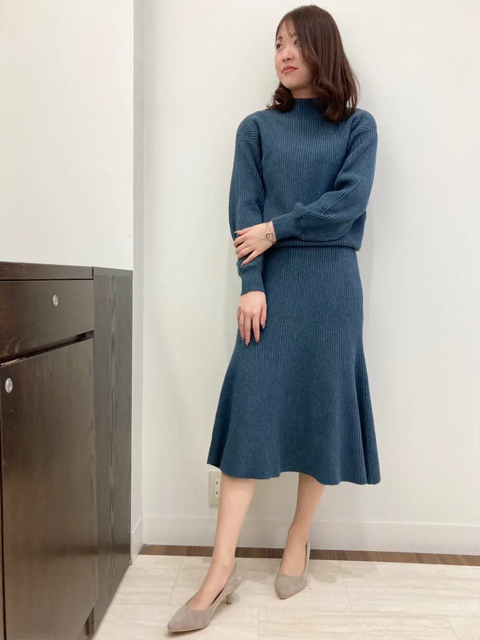 ANY SIS スタッフ コーディネート画像