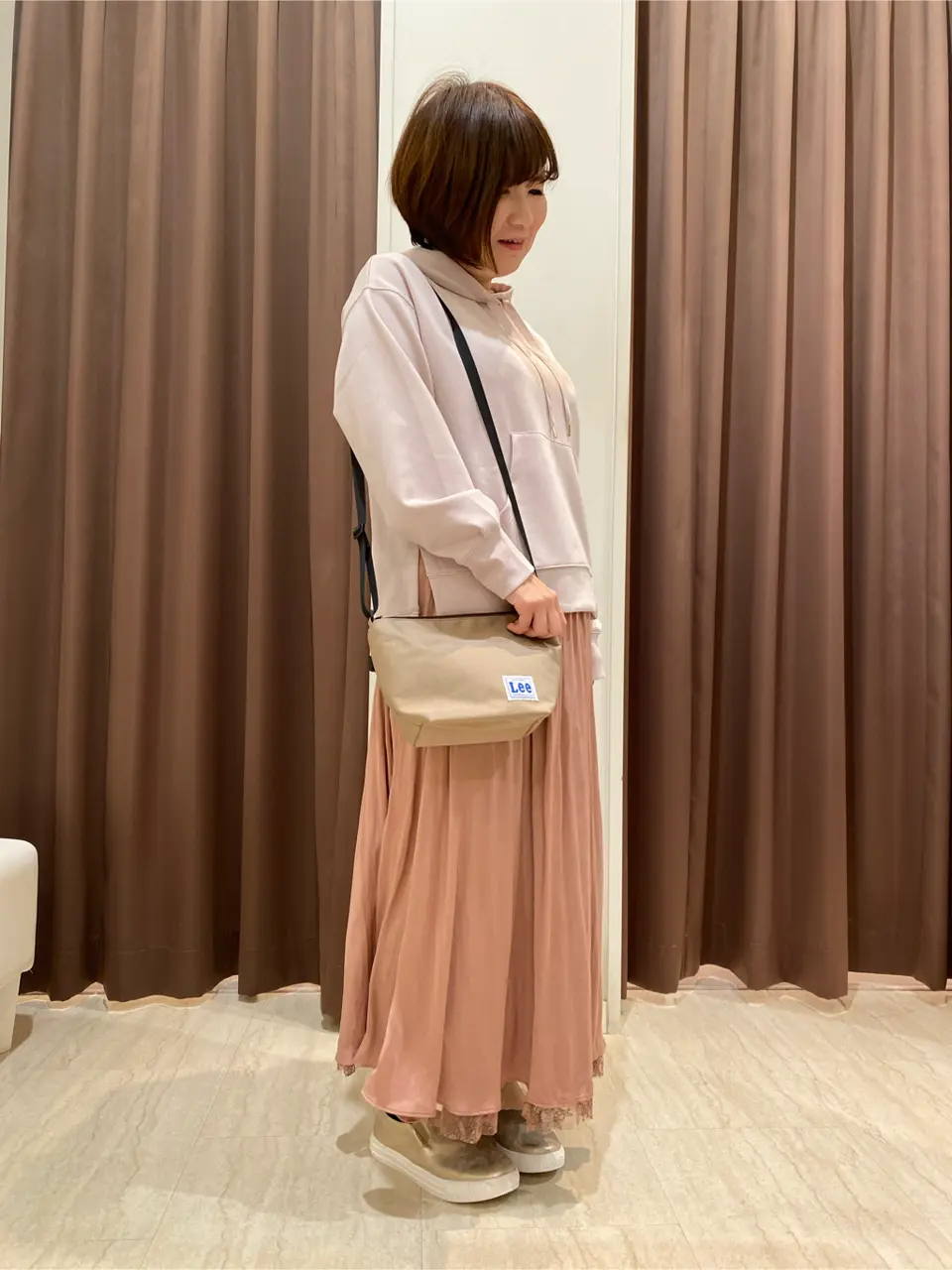 ANY SIS 岩本 コーディネート画像