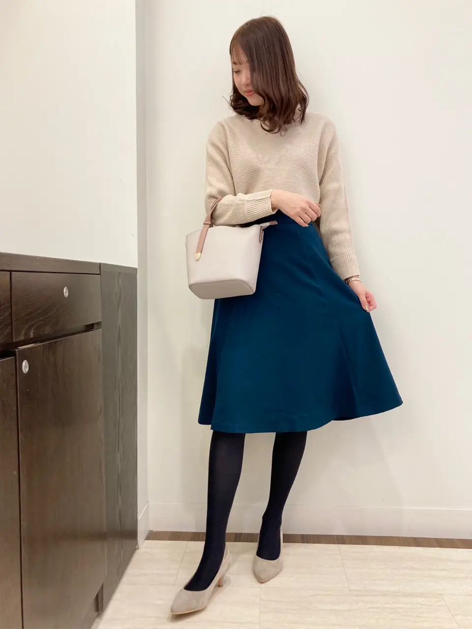 ANY SIS スタッフ コーディネート画像