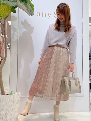 ANY SIS スタッフ コーディネート画像