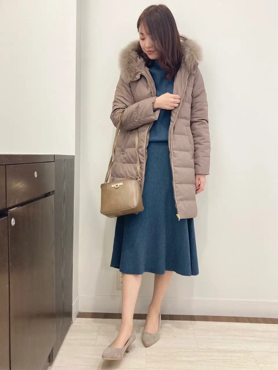 ANY SIS スタッフ コーディネート画像