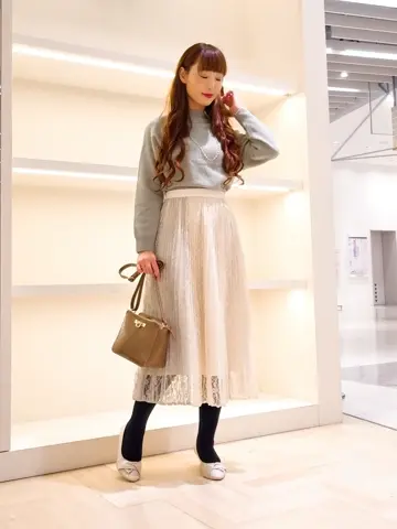 ANY SIS 福本 加奈 コーディネート画像