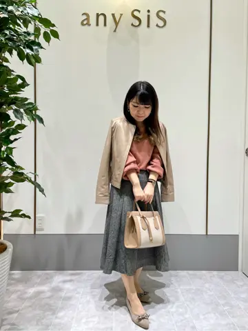 ANY SIS スタッフ コーディネート画像