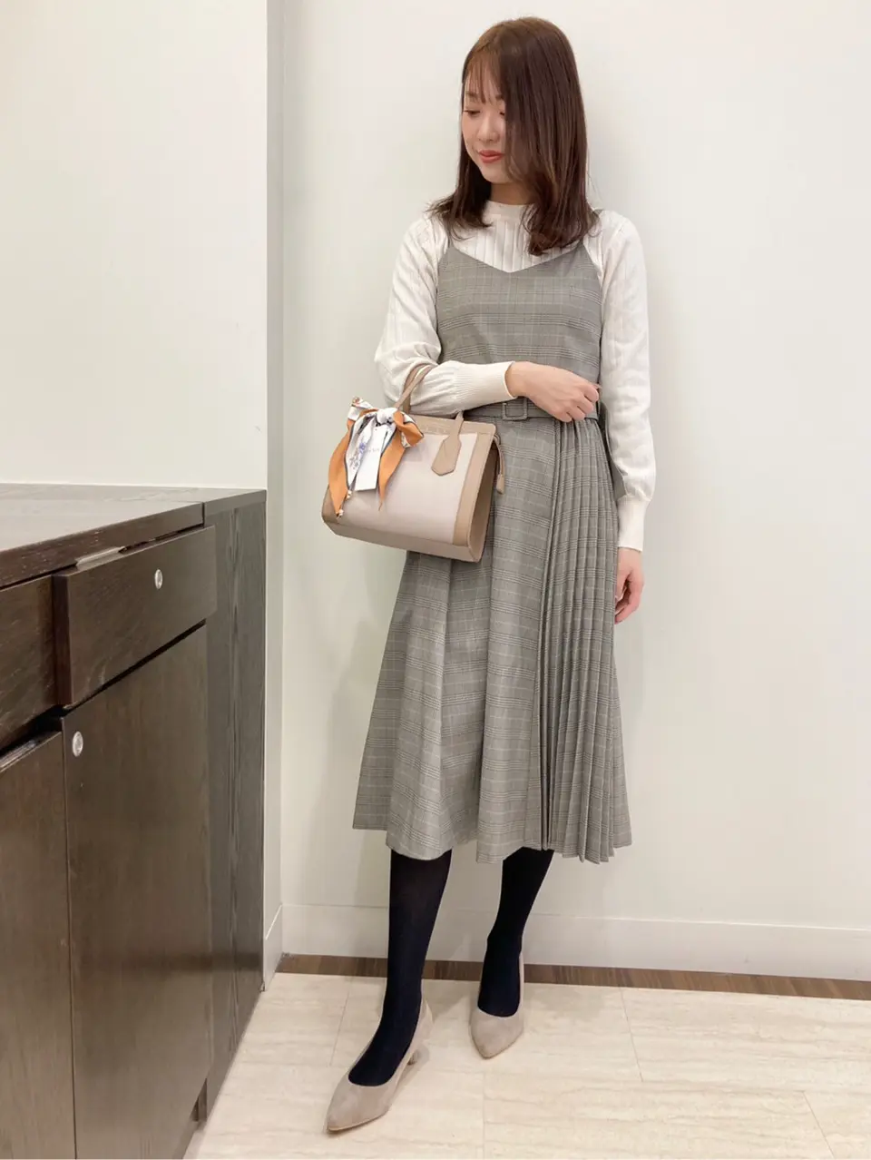 ANY SIS スタッフ コーディネート画像