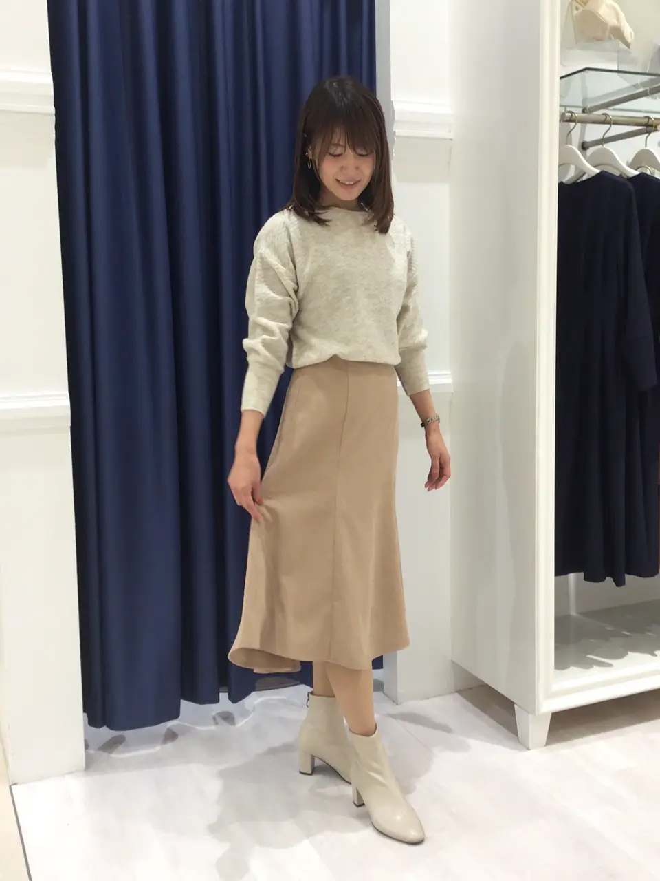 ANY SIS スタッフ コーディネート画像