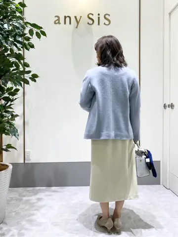 ANY SIS スタッフ コーディネート画像