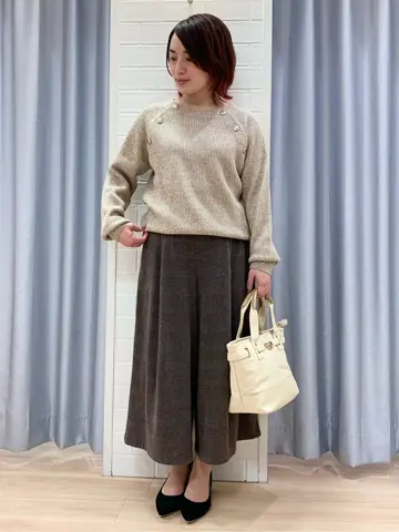 ANY SIS 丸岡 コーディネート画像