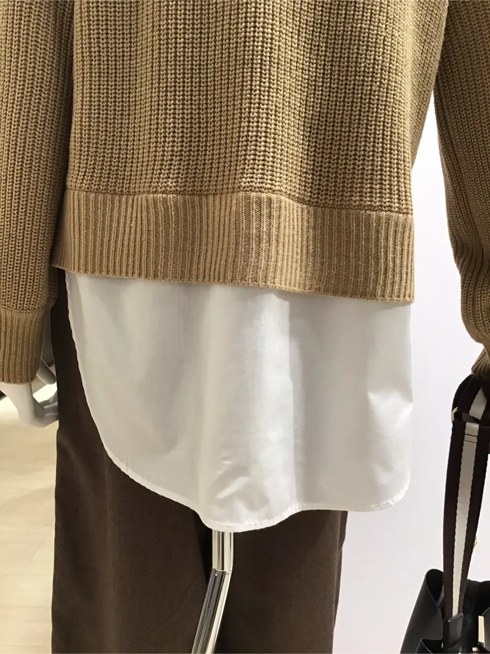 ANY SIS 島崎 コーディネート画像