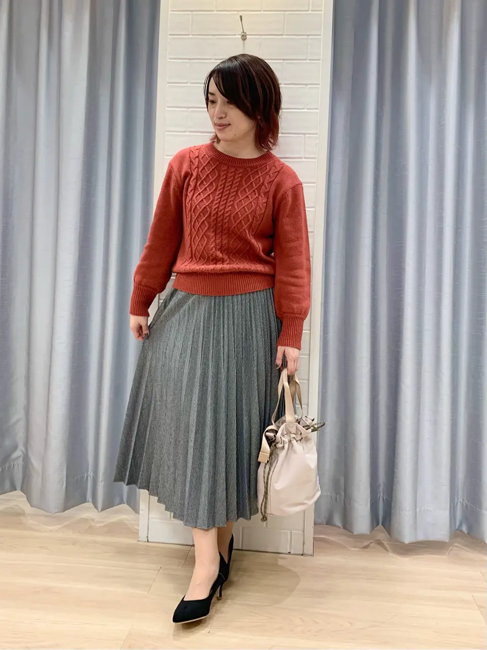 ANY SIS 丸岡 コーディネート画像