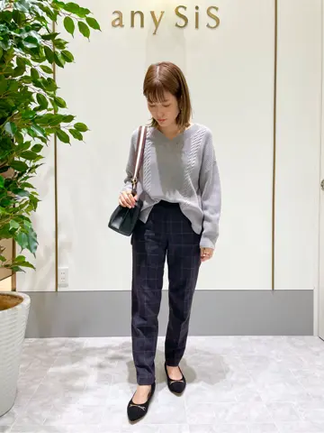 ANY SIS スタッフ コーディネート画像