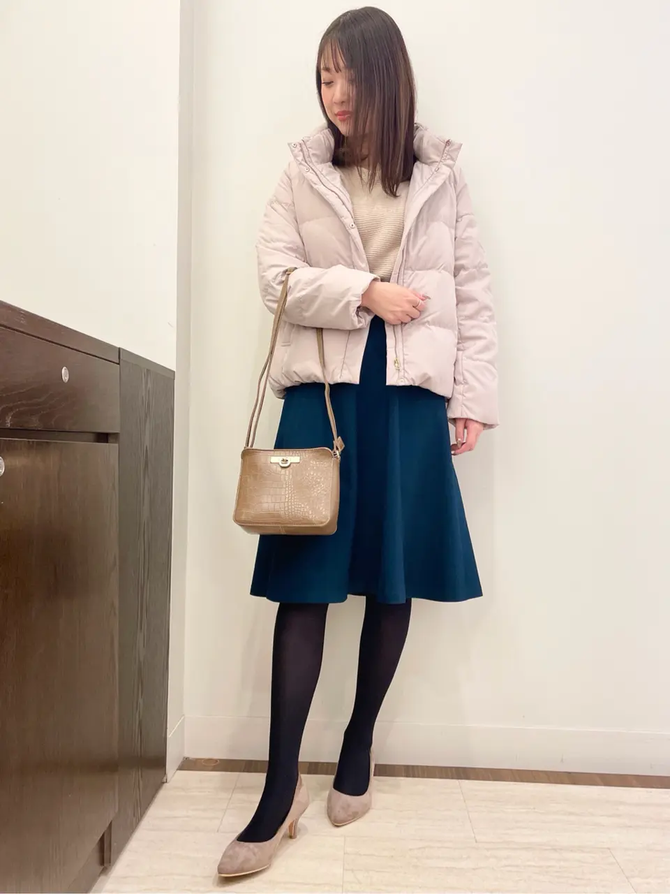 ANY SIS スタッフ コーディネート画像