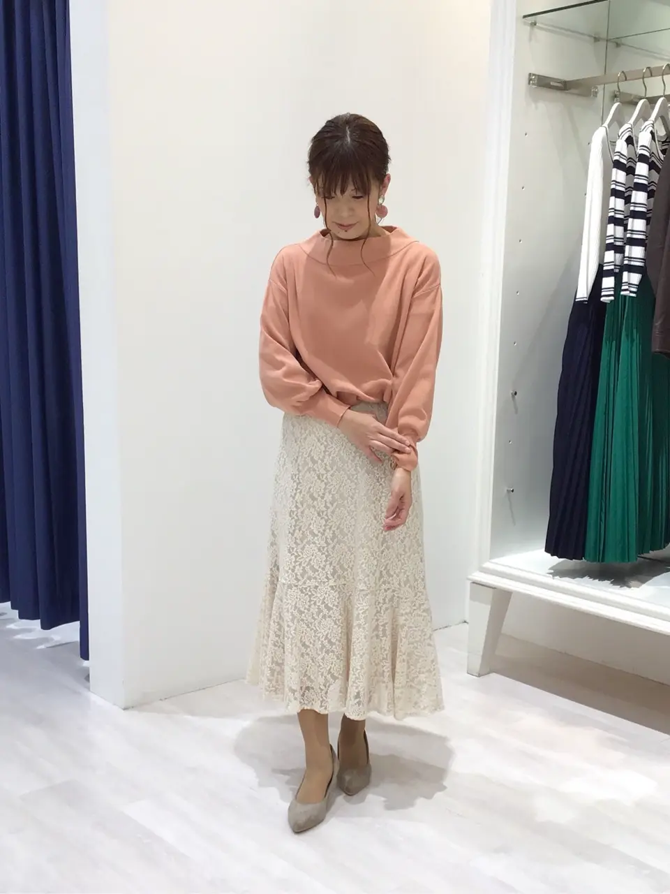 ANY SIS スタッフ コーディネート画像