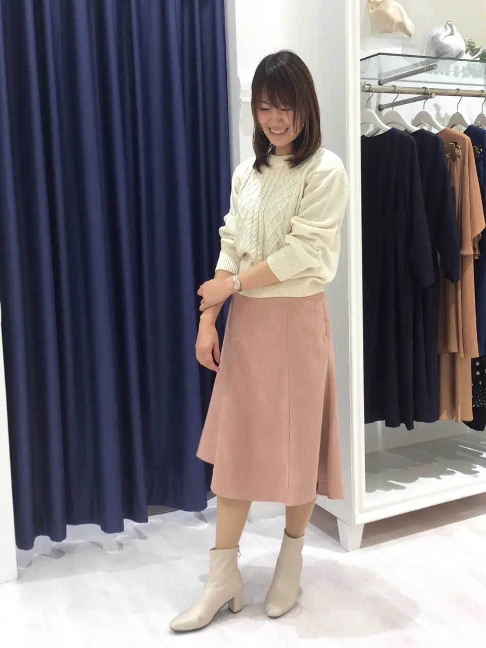 ANY SIS スタッフ コーディネート画像