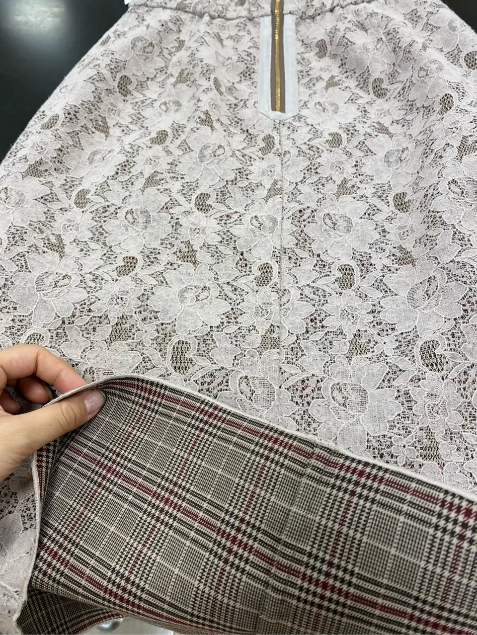 ANY SIS 斉藤 コーディネート画像