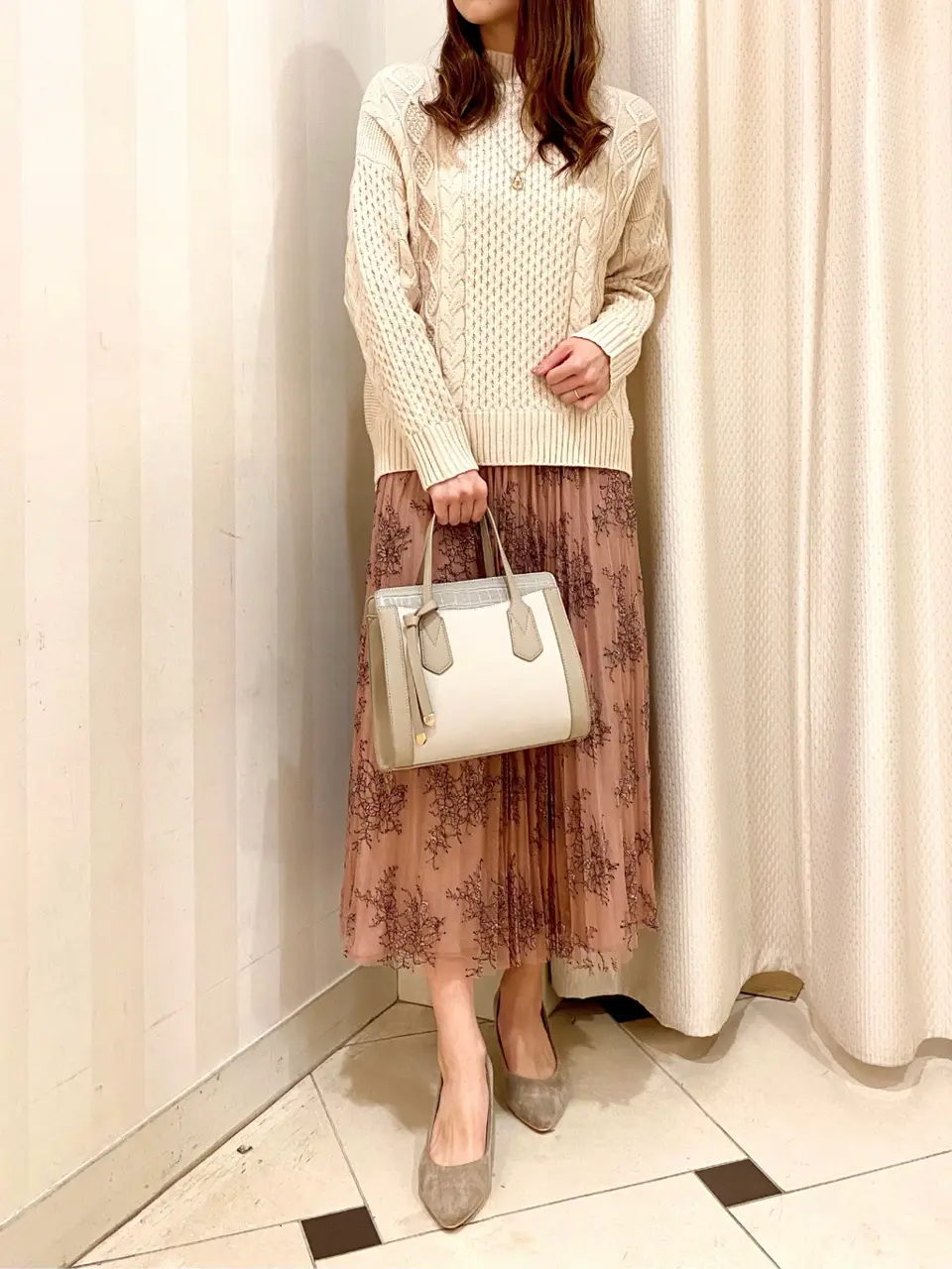 ANY SIS 金井 コーディネート画像