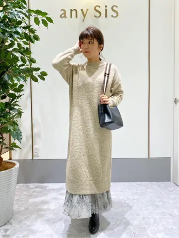 ANY SIS スタッフ コーディネート画像