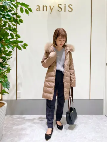 ANY SIS スタッフ コーディネート画像