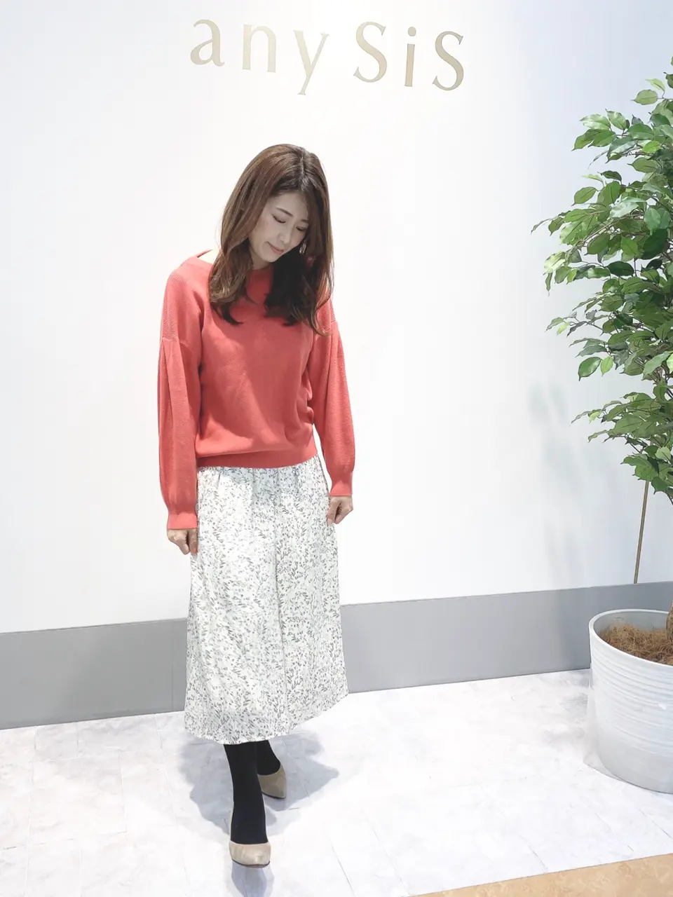 ANY SIS 岡本 コーディネート画像