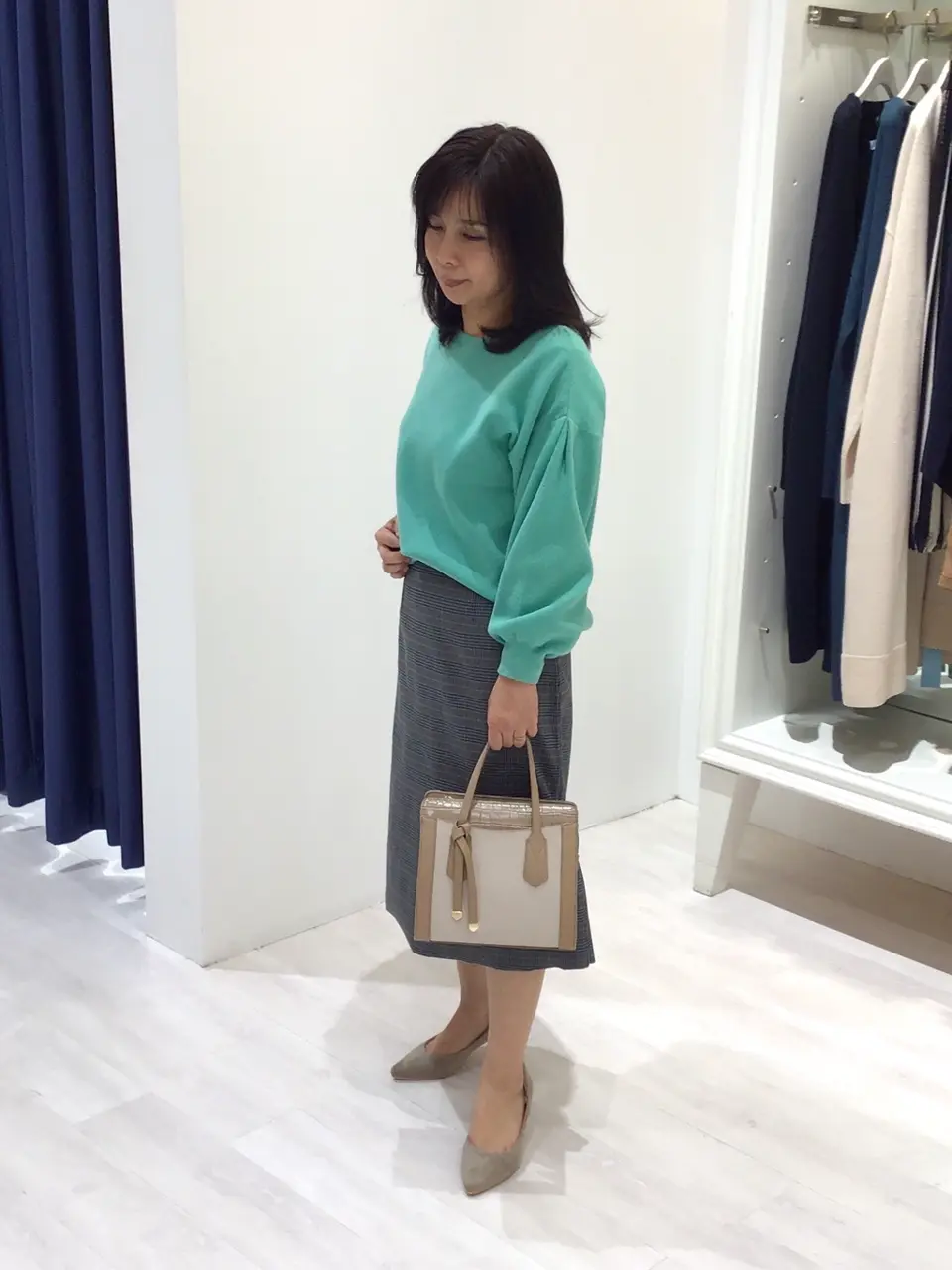 ANY SIS スタッフ コーディネート画像