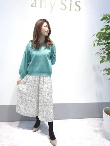 ANY SIS 岡本 コーディネート画像