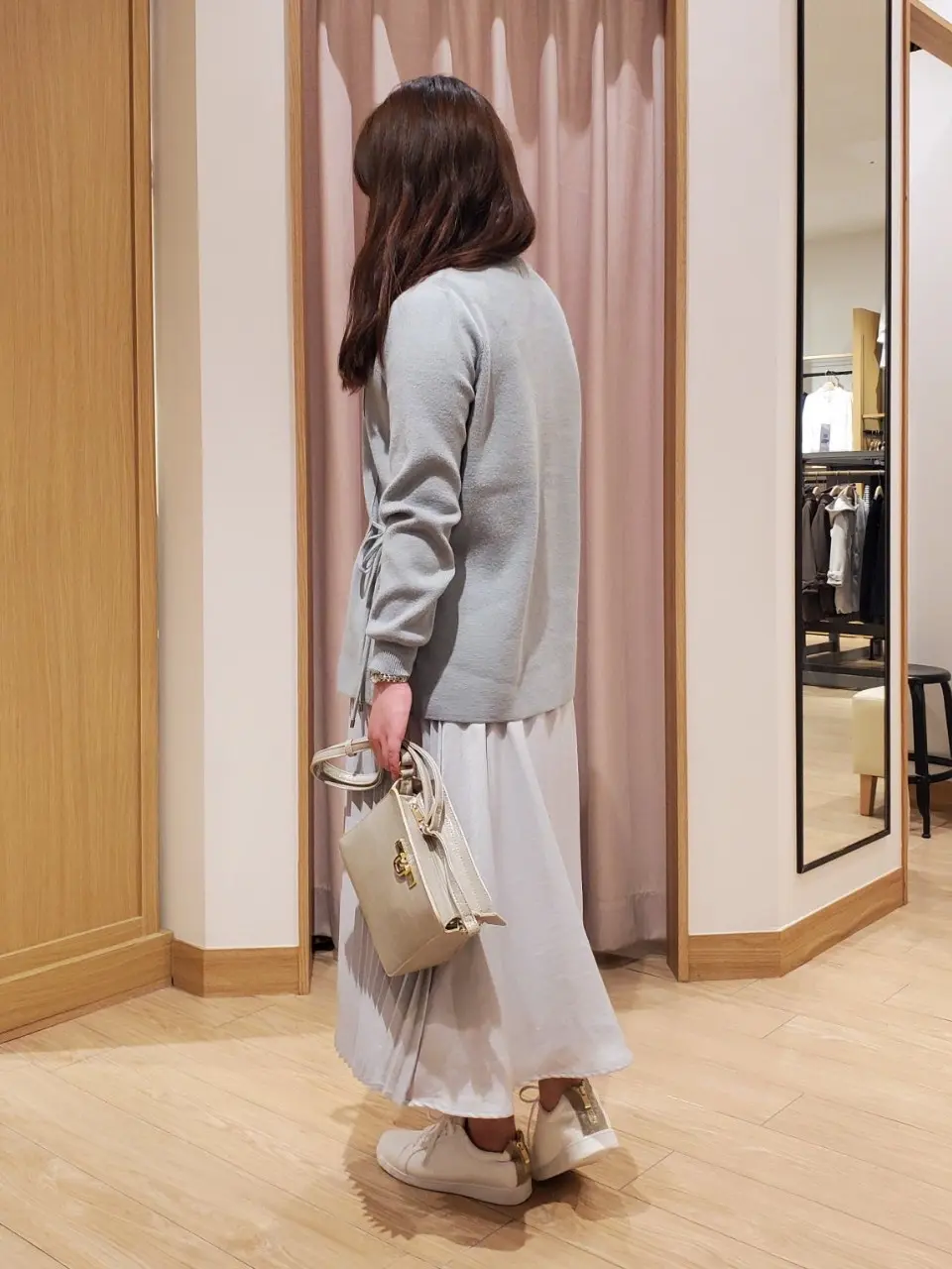 ANY SIS 濱口 コーディネート画像