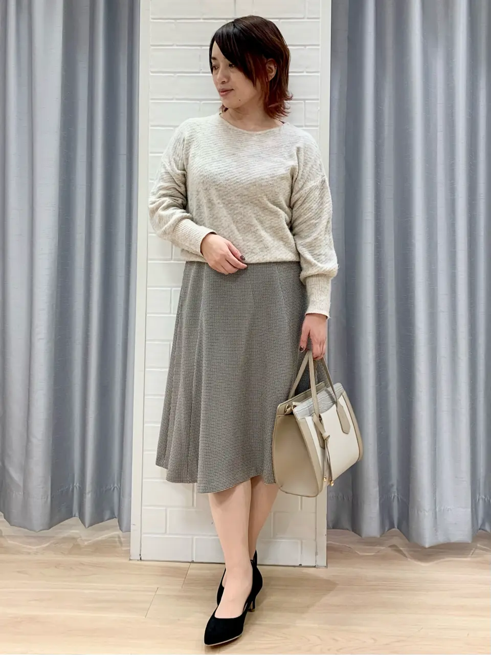 ANY SIS 丸岡 コーディネート画像