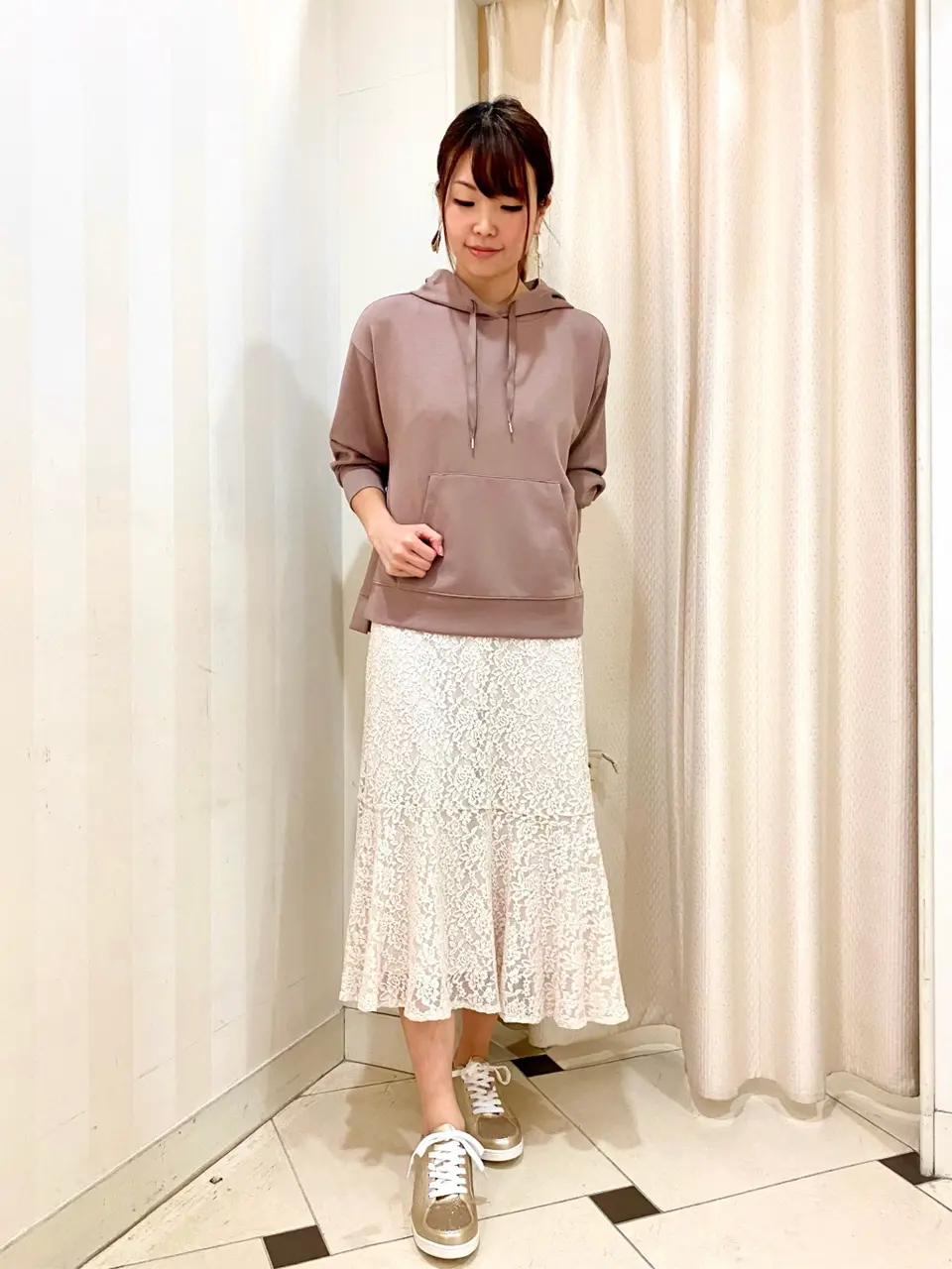  金井 コーディネート画像