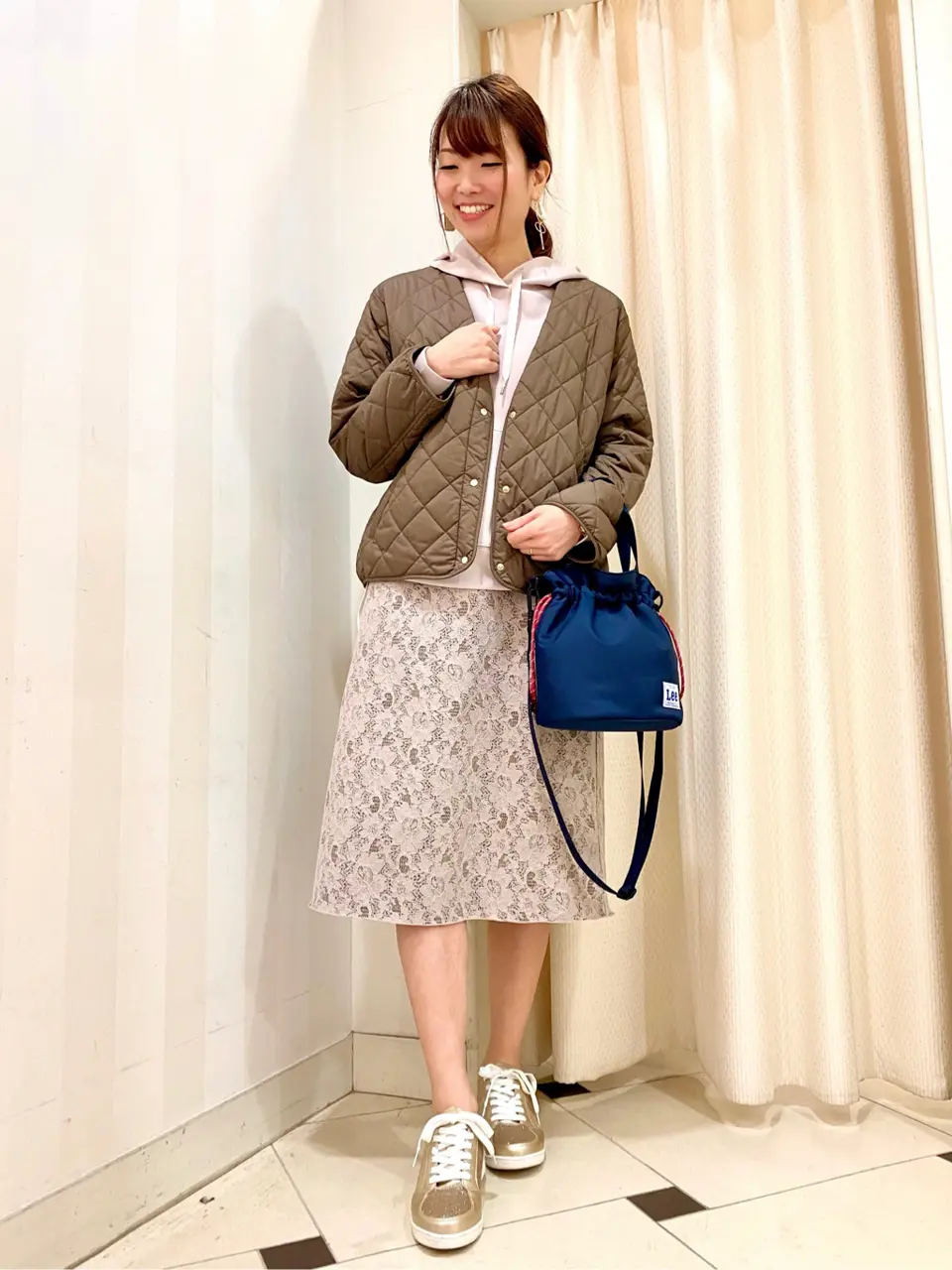 ANY SIS 金井 コーディネート画像