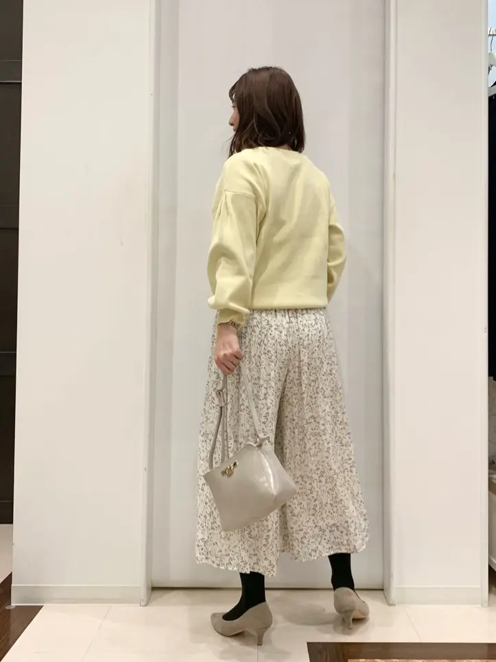 ANY SIS 横田 コーディネート画像