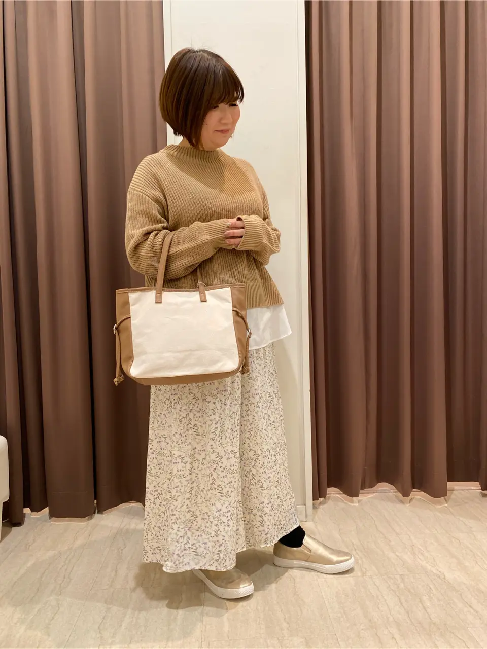 ANY SIS 岩本 コーディネート画像