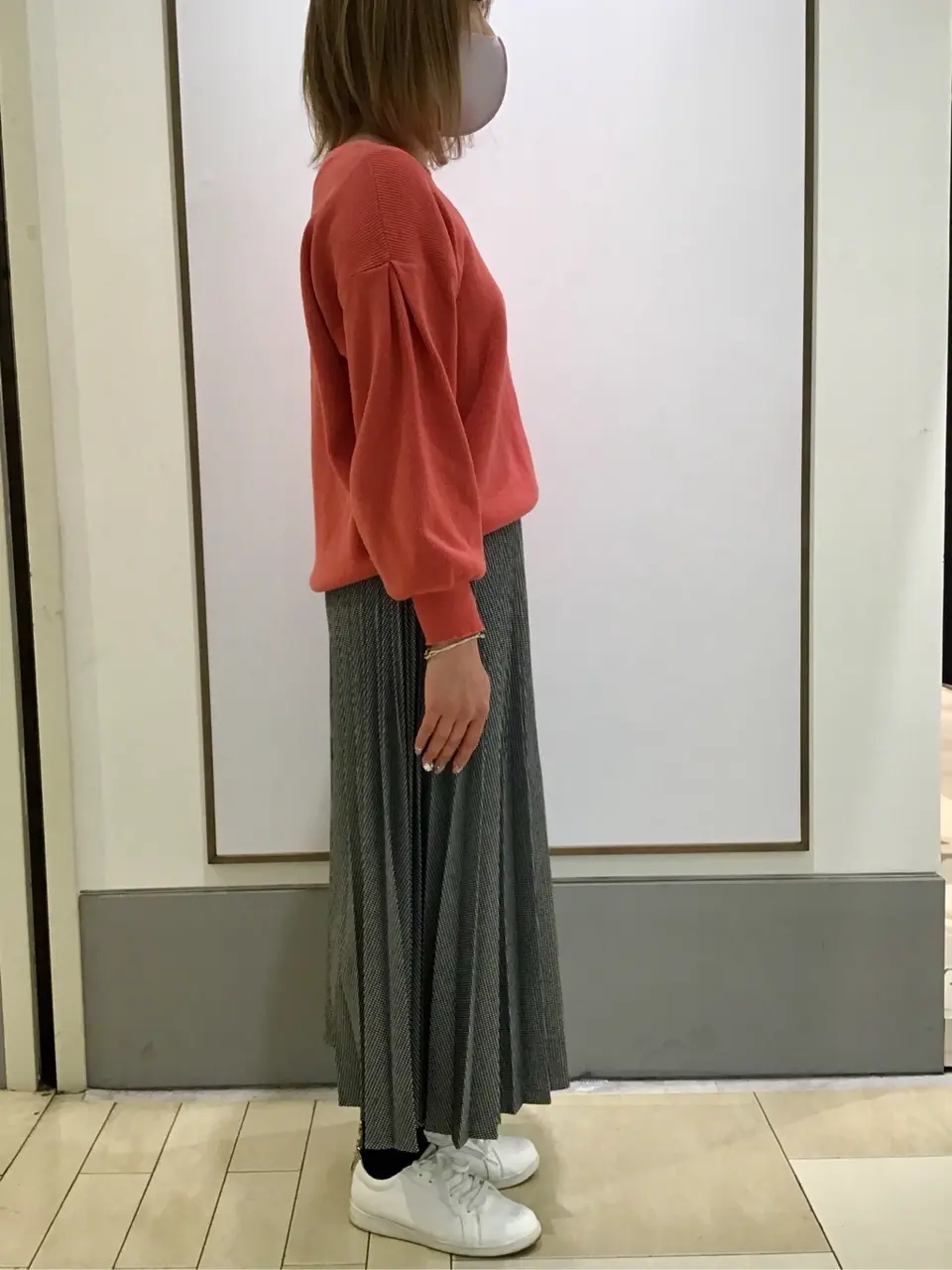 ANY SIS 咲本 コーディネート画像