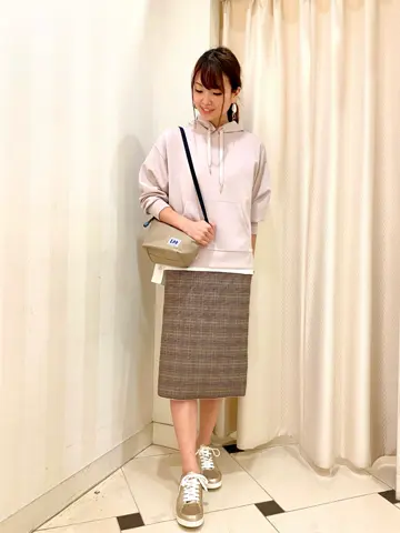 ANY SIS 金井 コーディネート画像