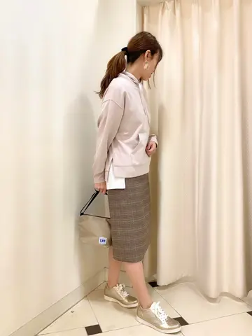 ANY SIS 金井 コーディネート画像