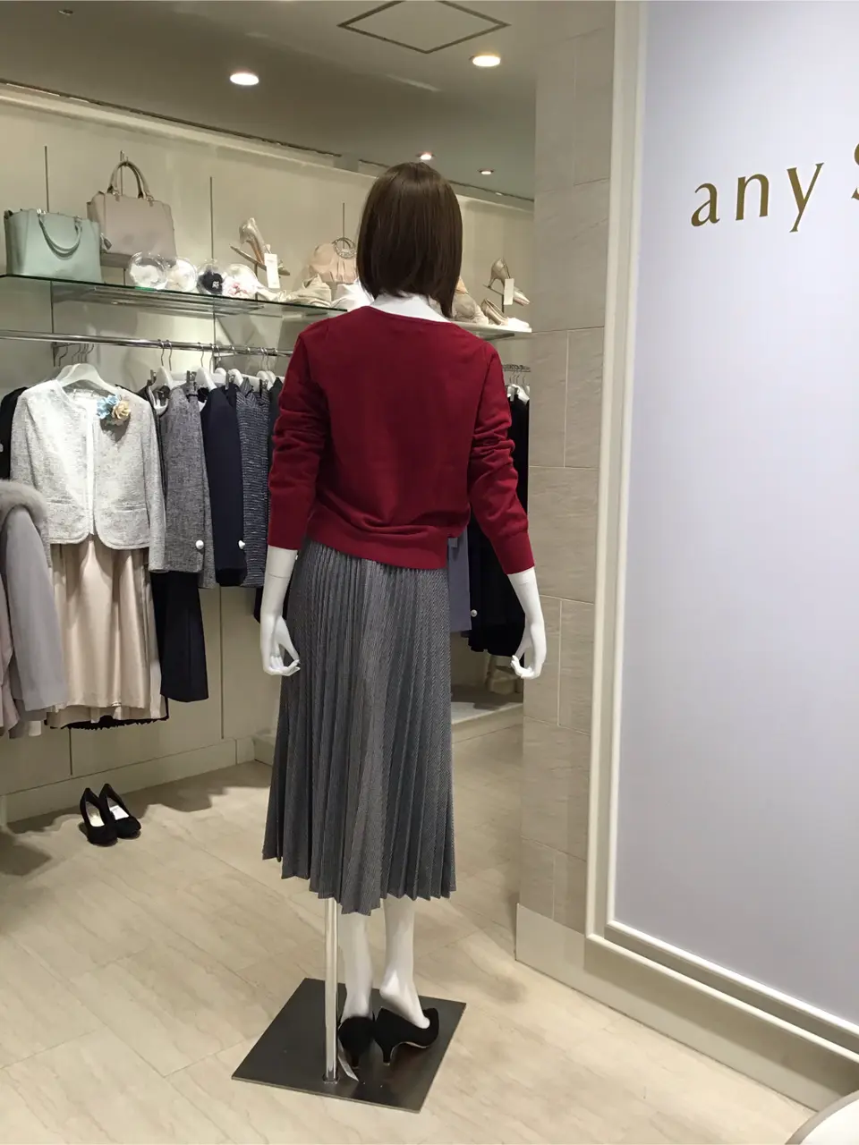 ANY SIS 島崎 コーディネート画像