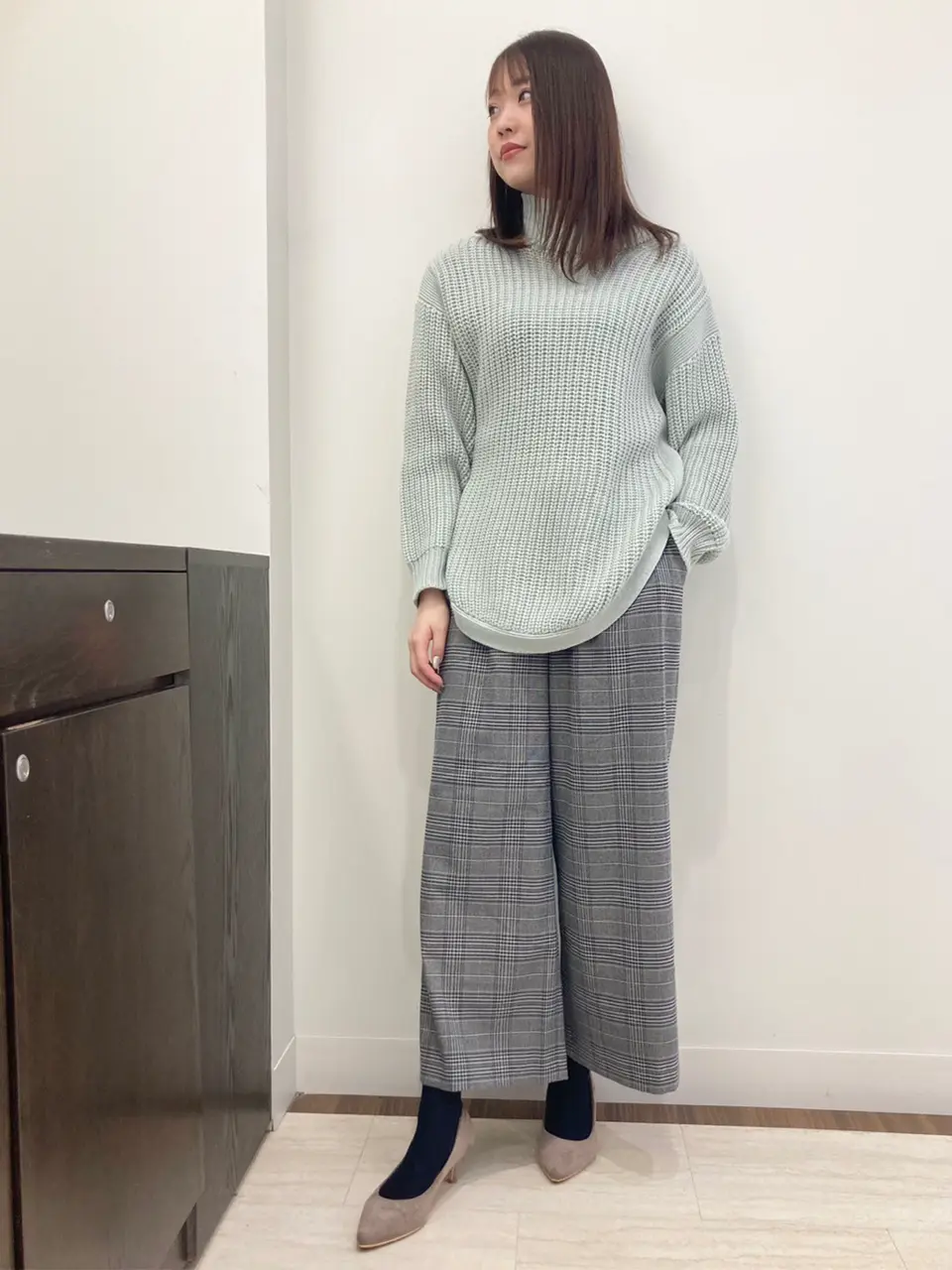 ANY SIS スタッフ コーディネート画像