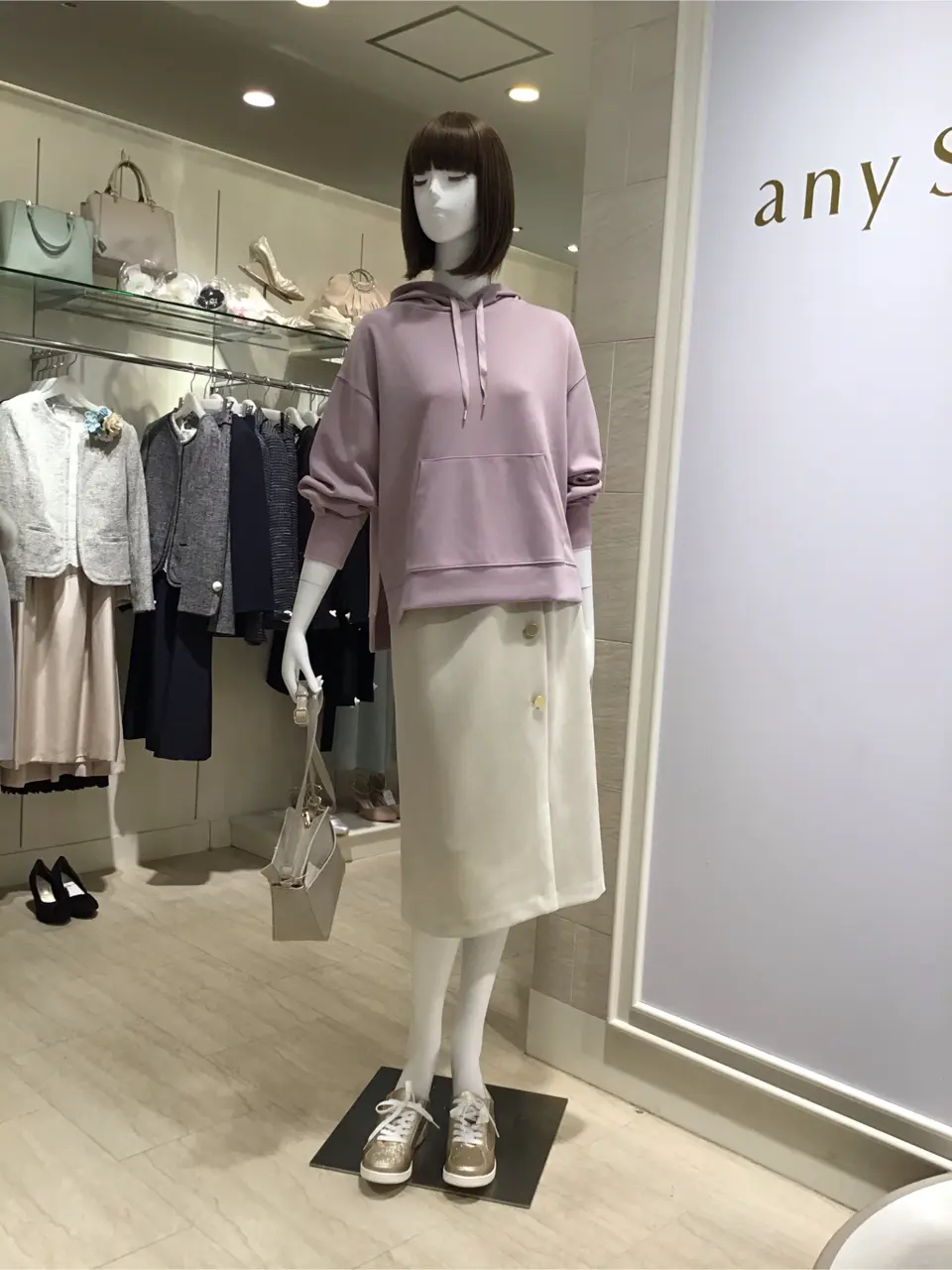 ANY SIS 島崎 コーディネート画像