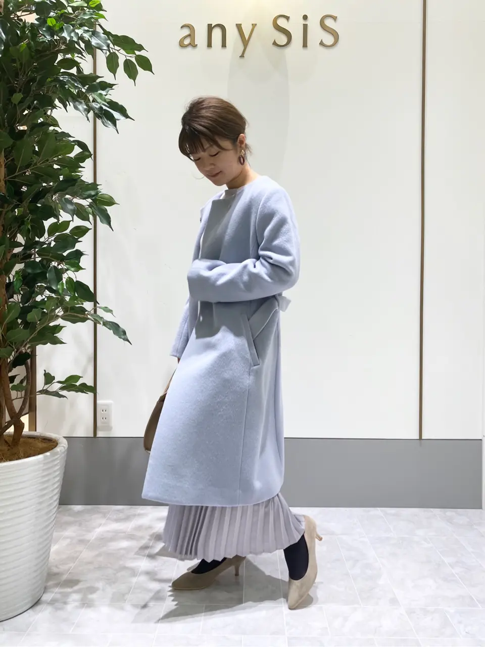 ANY SIS スタッフ コーディネート画像