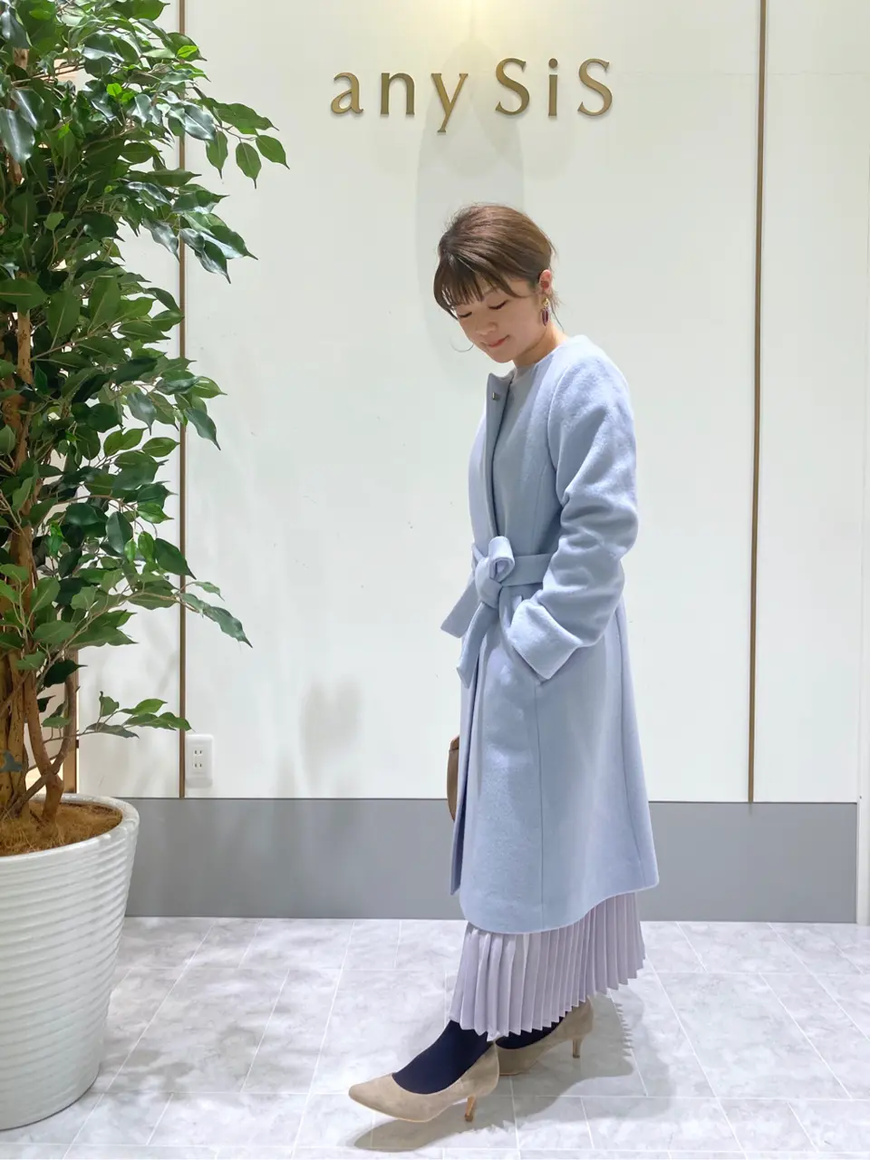 ANY SIS スタッフ コーディネート画像